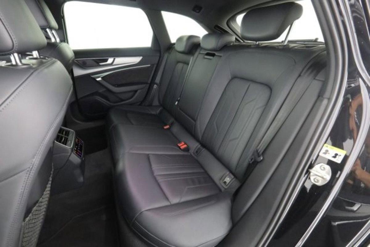 Audi A6 Avant 40 2.0 TDI S tronic Business Sport (3)