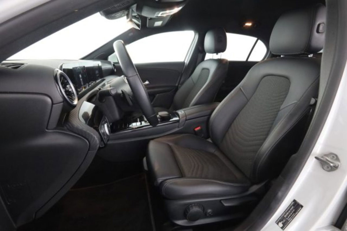 Mercedes-Benz Classe A 180 d Business Extra auto (2)