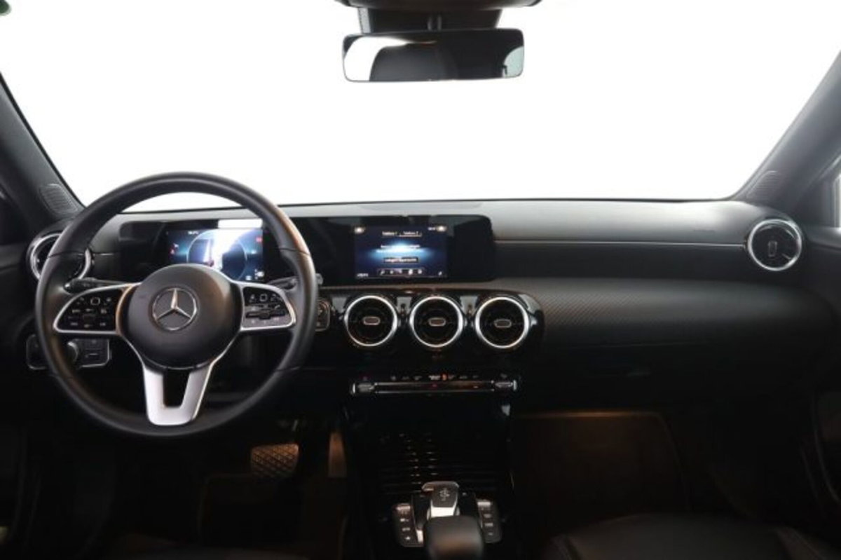 Mercedes-Benz Classe A 180 d Business Extra auto (4)