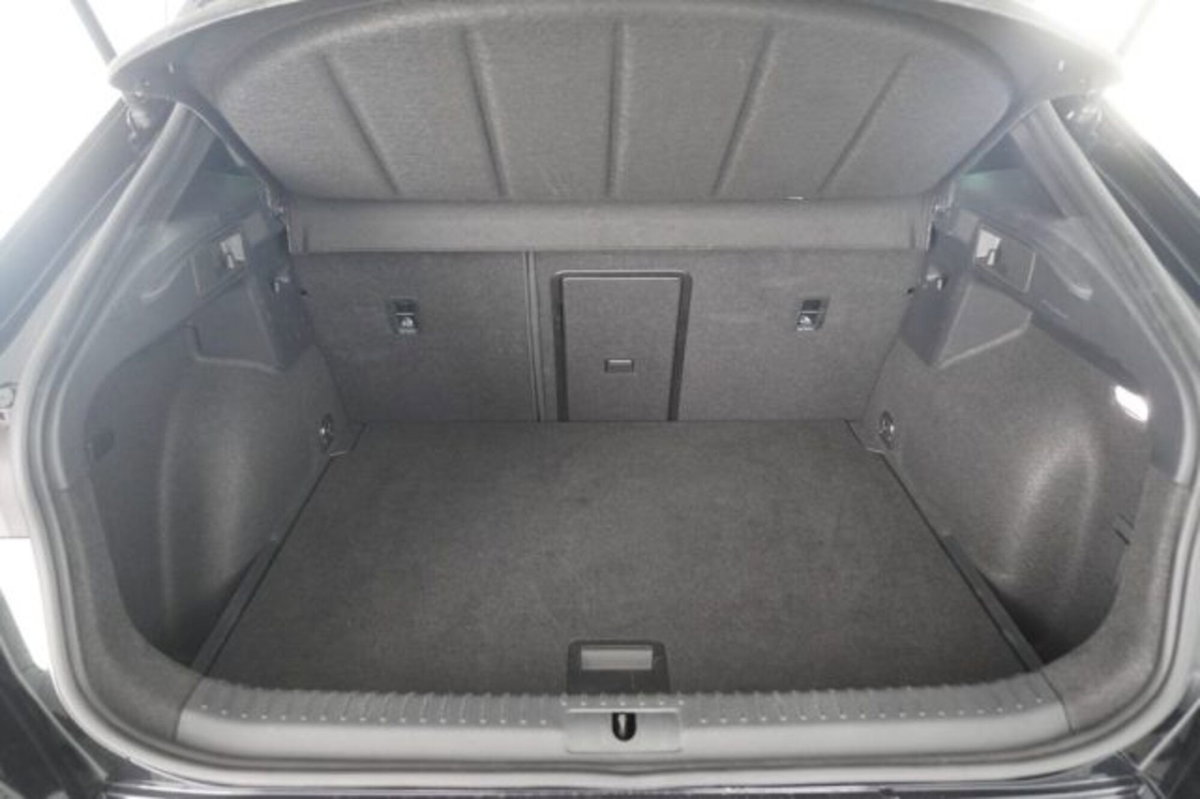 Cupra Formentor 1.5 hybrid 150cv dsg (14)
