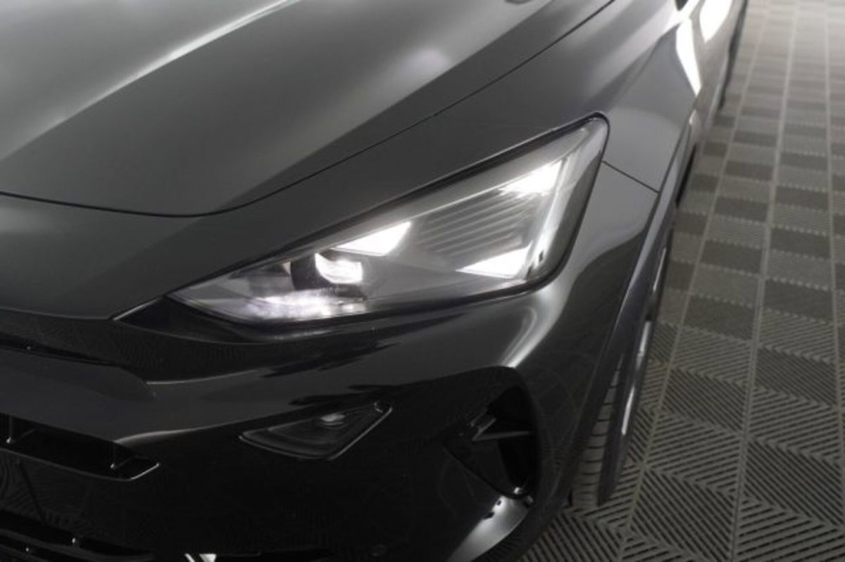 Cupra Formentor 1.5 hybrid 150cv dsg (17)