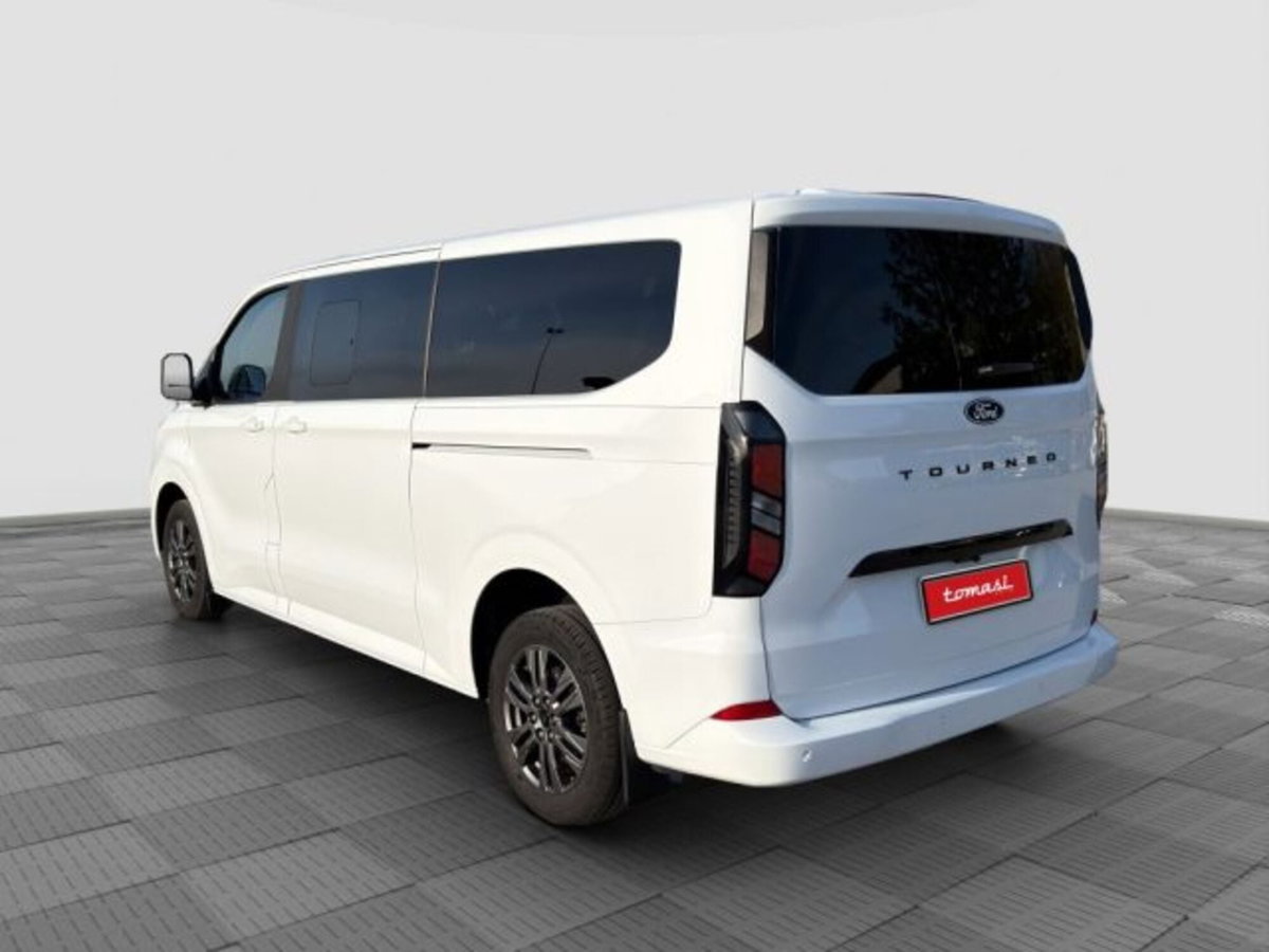 Ford Tourneo Custom 320 2.0 EcoBlue 170CV aut. PL Titanium (3)