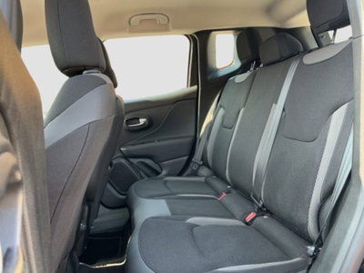 Jeep Renegade 1.5 Turbo T4 MHEV Limited (10)