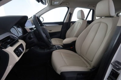 BMW X1 sDrive16d Business Advantage (2)