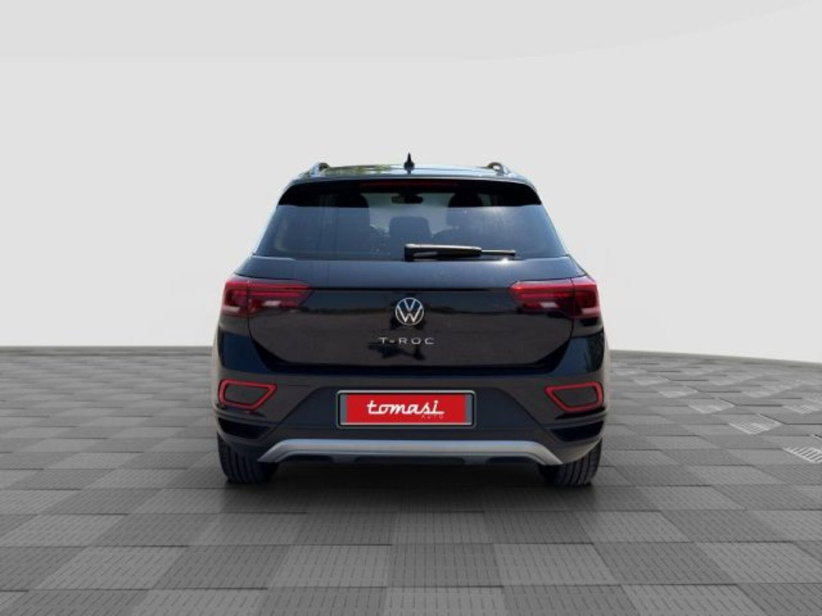 Volkswagen T-Roc 1.5 tsi Life dsg (4)