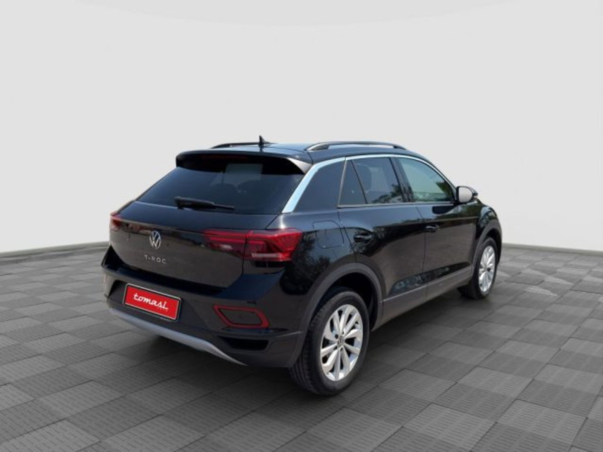 Volkswagen T-Roc 1.5 tsi Life dsg (5)