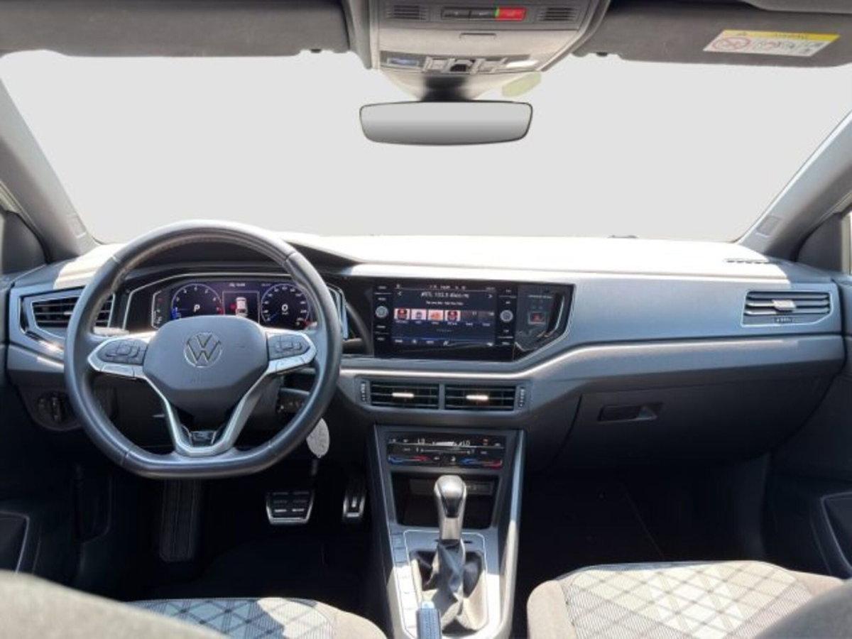 Volkswagen Taigo 1.0 TSI 110 CV DSG R-Line (12)