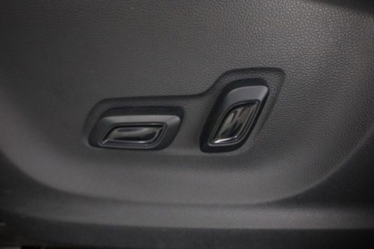 Mg ZS ZS 1.5 Luxury (13)