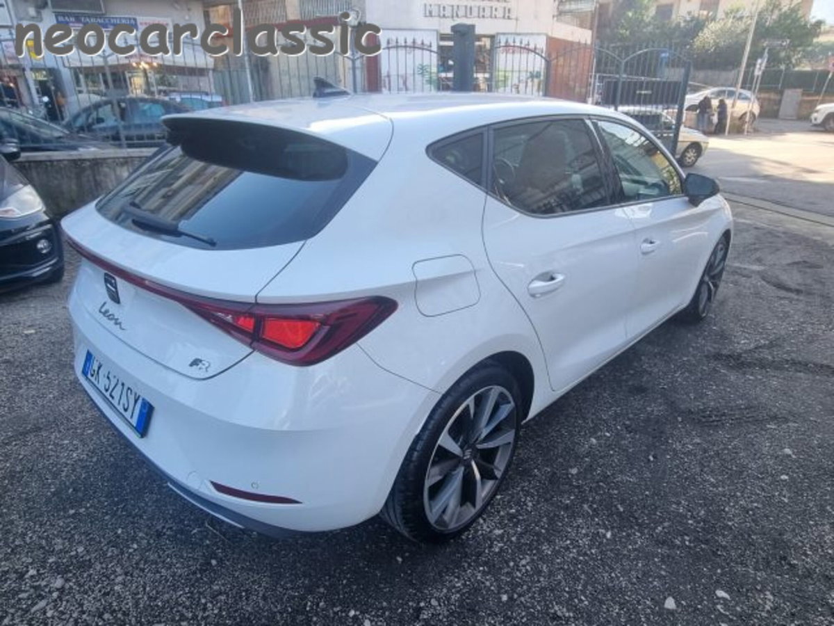 SEAT Leon 2.0 tdi FR 150cv dsg (19)