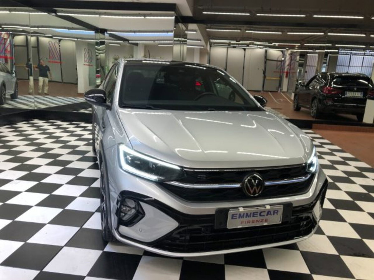 Volkswagen Taigo 1.0 TSI 110 CV R-Line (3)