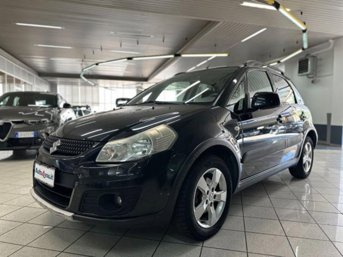 Suzuki SX4 16V Outdoor Line GL (2)