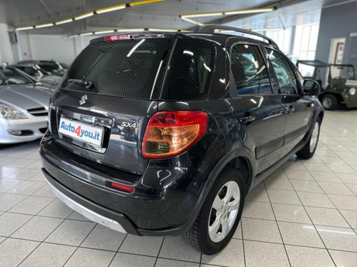 Suzuki SX4 16V Outdoor Line GL (3)