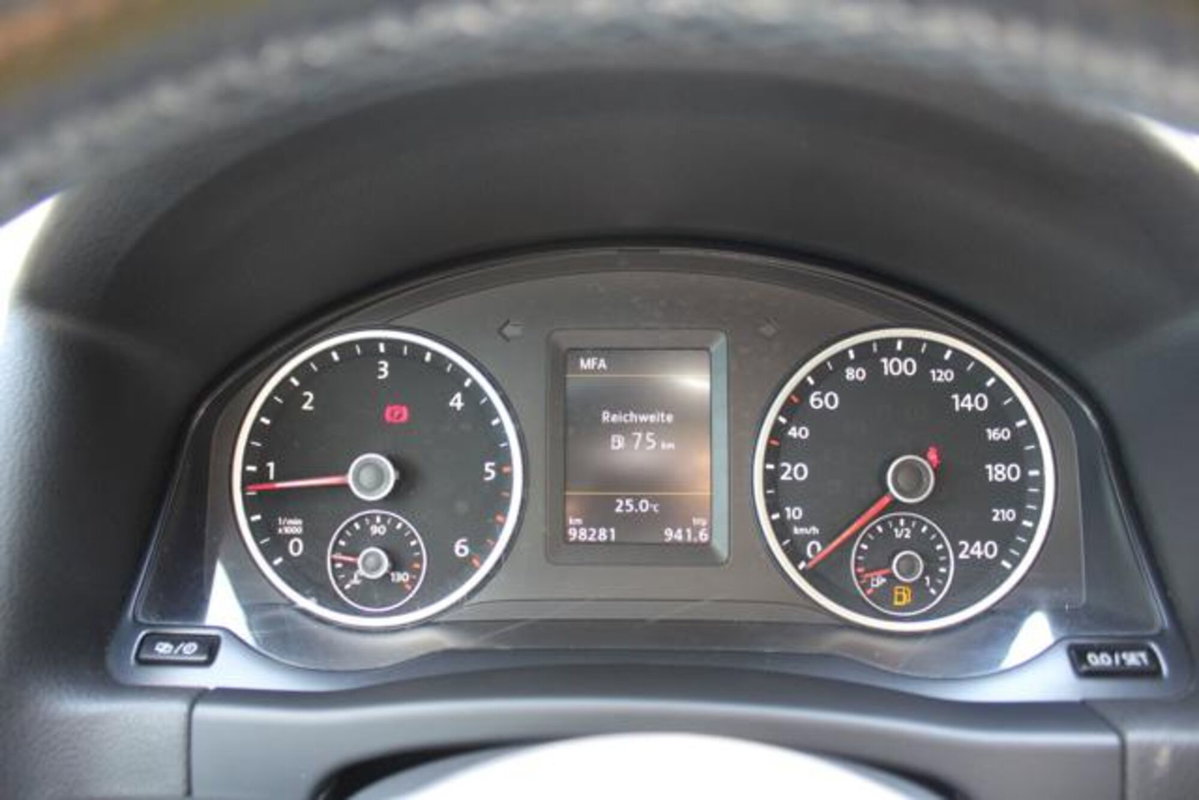 Volkswagen Tiguan 2.0 TDI DPF 4MOTION DSG R-Line (13)