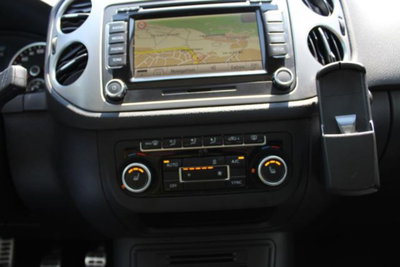 Volkswagen Tiguan 2.0 TDI DPF 4MOTION DSG R-Line (15)