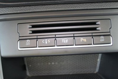 Volkswagen Tiguan 2.0 TDI DPF 4MOTION DSG R-Line (17)