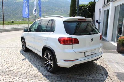 Volkswagen Tiguan 2.0 TDI DPF 4MOTION DSG R-Line (3)