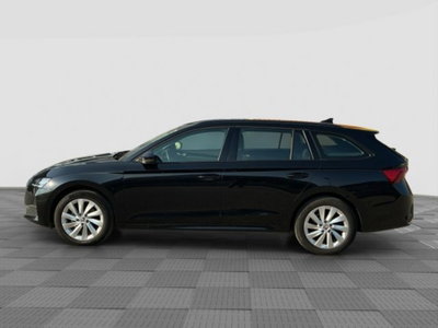 Skoda Octavia Station Wagon 2.0 tdi Executive 150cv dsg (2)