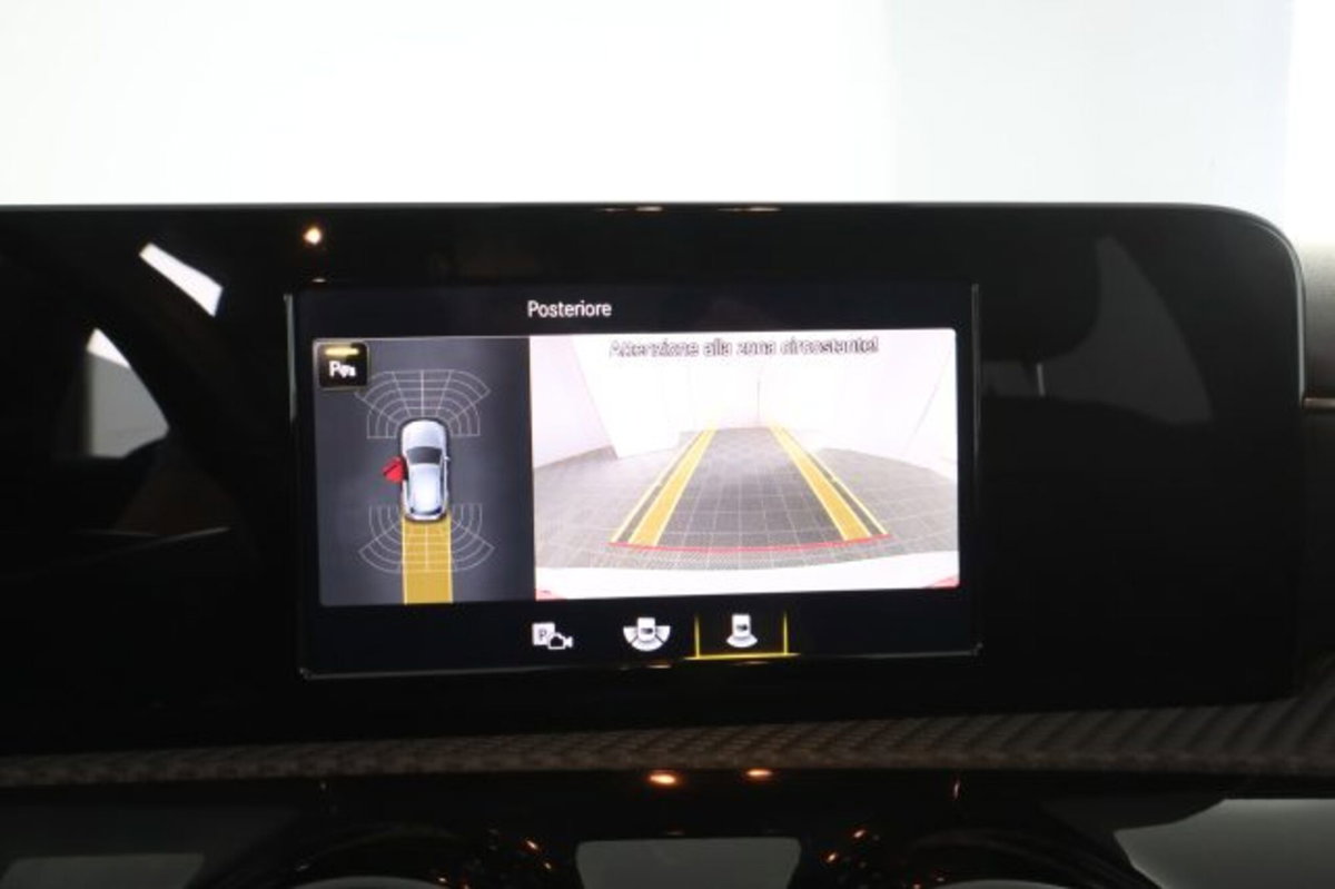 Mercedes-Benz Classe A 180 d Business Extra auto (12)