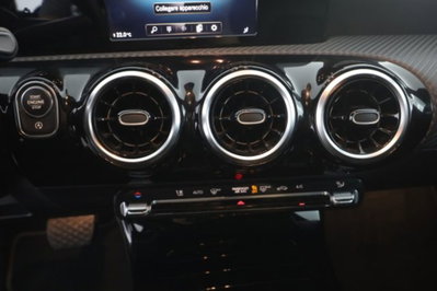 Mercedes-Benz Classe A 180 d Business Extra auto (13)
