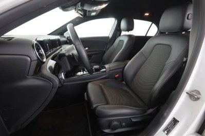 Mercedes-Benz Classe A 180 d Business Extra auto (2)