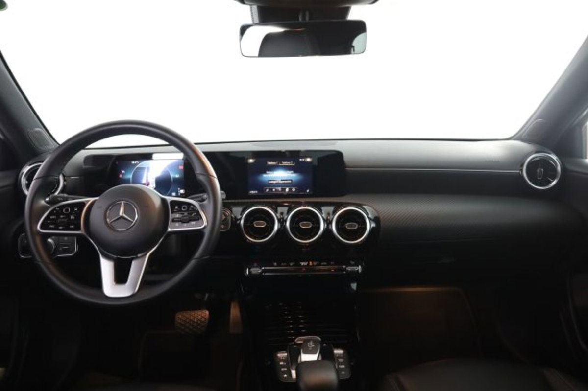Mercedes-Benz Classe A 180 d Business Extra auto (4)
