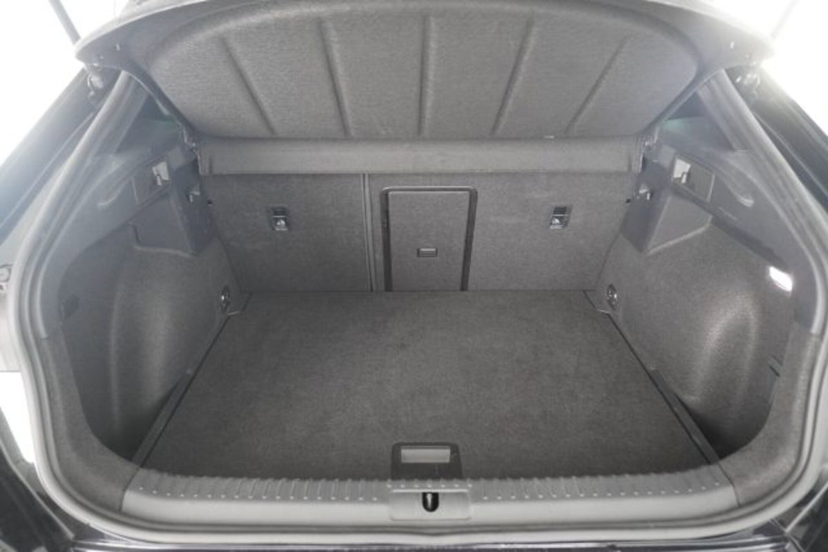 Cupra Formentor 1.5 hybrid 150cv dsg (14)