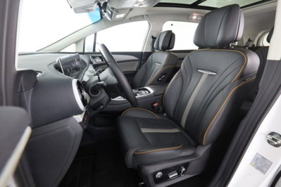 Forthing U-Tour U-Tour 1.5 auto 7p.ti (2)