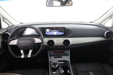 Forthing U-Tour U-Tour 1.5 auto 7p.ti (5)