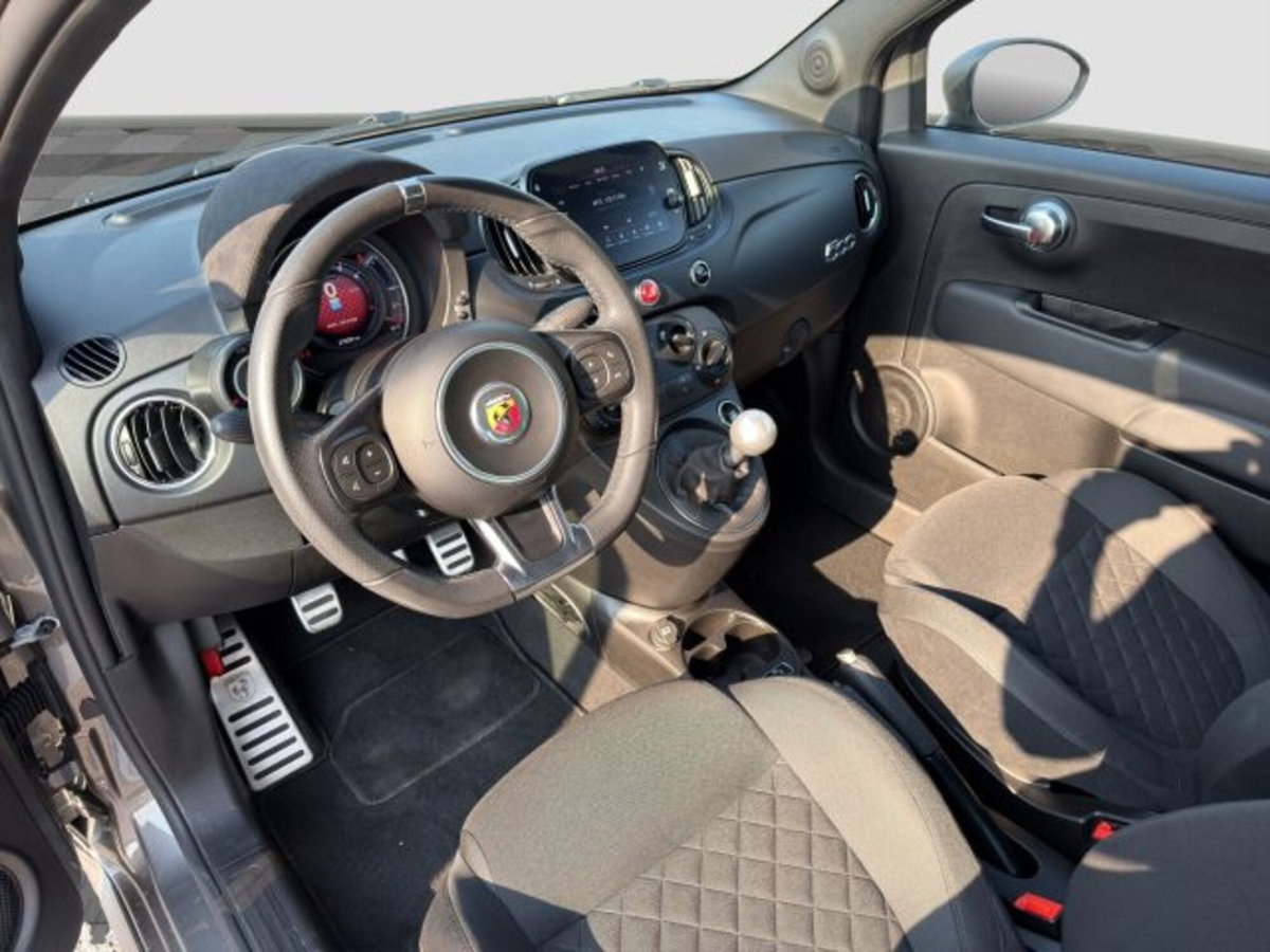 Abarth 595 595 1.4 Turbo T-Jet 165 CV (9)