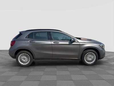 Mercedes-Benz CLA Shooting Brake 200 d Automatic Business (6)