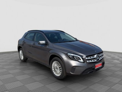 Mercedes-Benz CLA Shooting Brake 200 d Automatic Business (7)