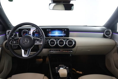 Mercedes-Benz Classe A 180 d Automatic Sport (4)