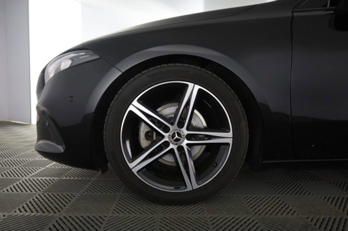 Mercedes-Benz Classe A 180 d Automatic Sport (8)