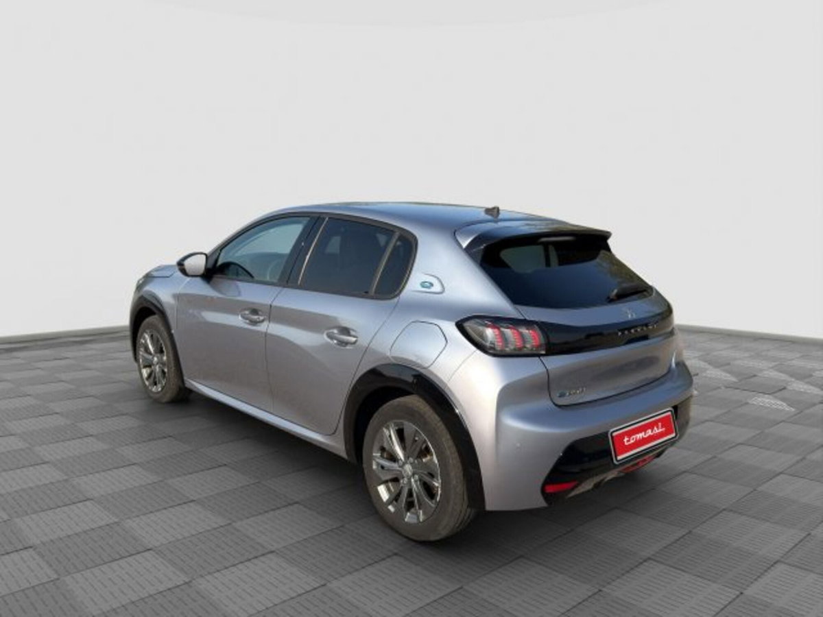 Peugeot 208 motore elettrico 136 CV 5 porte Allure Pack (3)