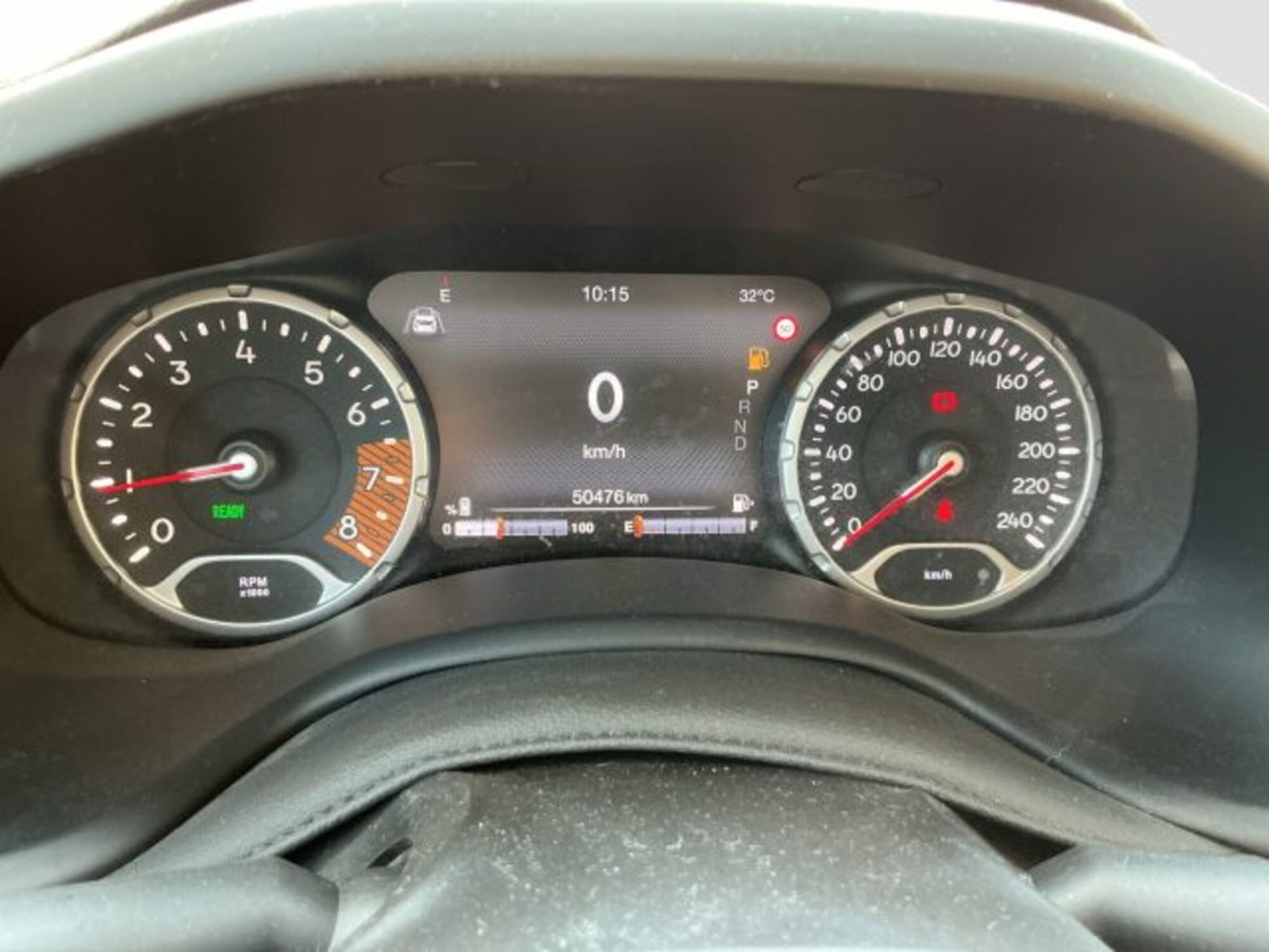 Jeep Renegade 1.5 Turbo T4 MHEV Limited (14)