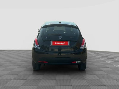 Lancia Ypsilon 1.0 FireFly 5 porte S&S Hybrid Ecochic Gold (4)