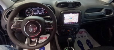 Jeep Renegade 1.3 T4 DDCT Limited (12)