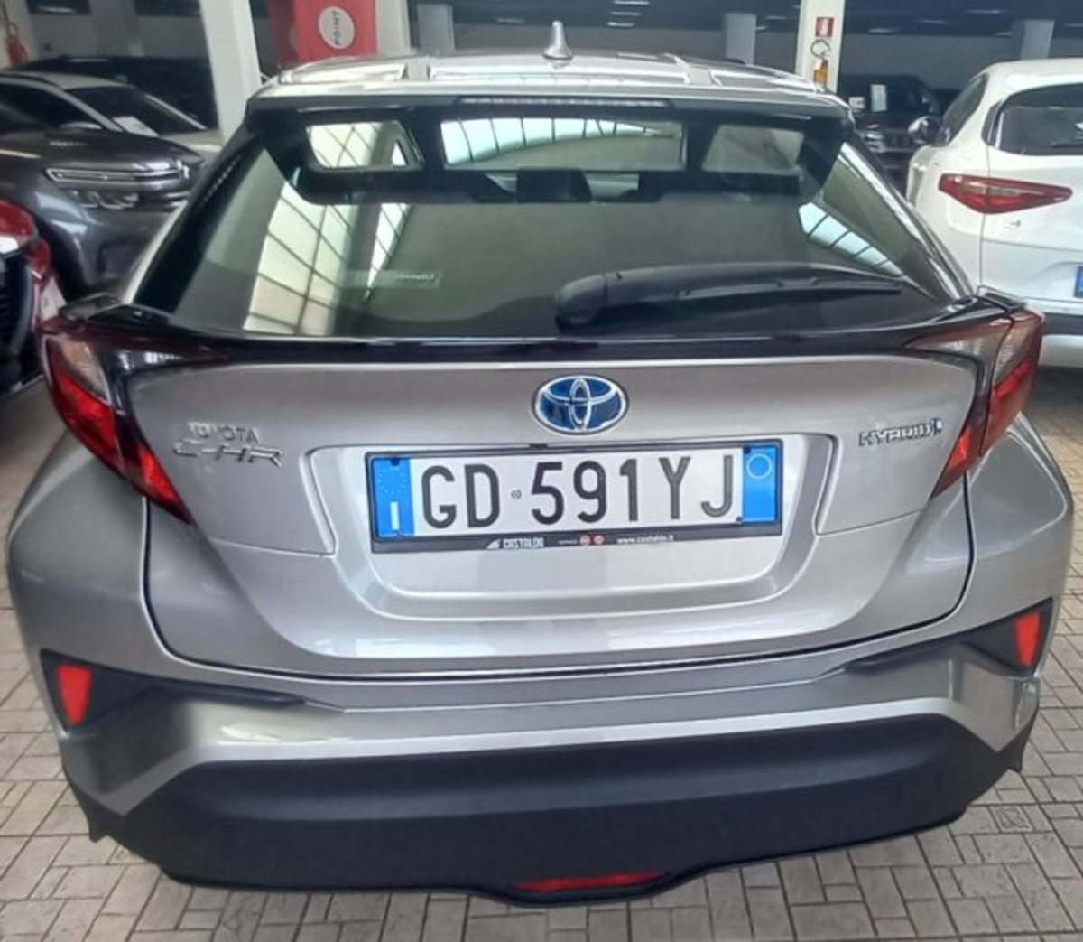 Toyota Toyota C-HR 1.8 Hybrid E-CVT Trend (3)