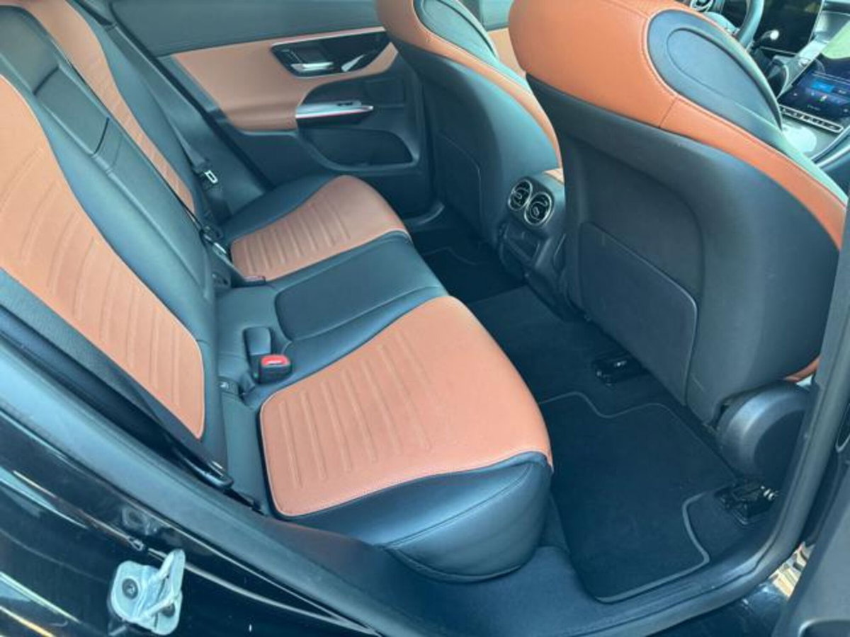 Mercedes-Benz GLC Coupé 200 d AMG Line Premium Plus 4matic auto (9)