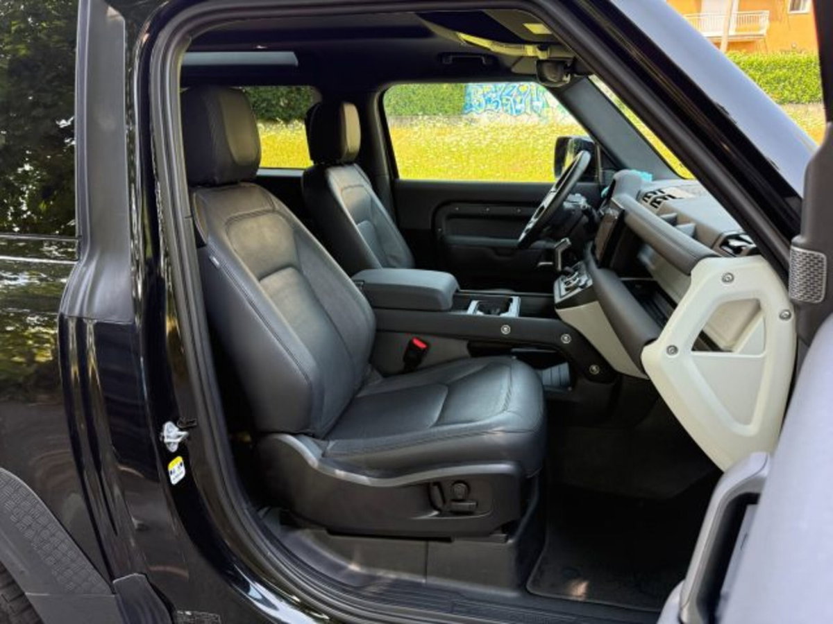 Land Rover Defender 90 3.0d i6 mhev SE awd 250cv auto 6p.ti (7)