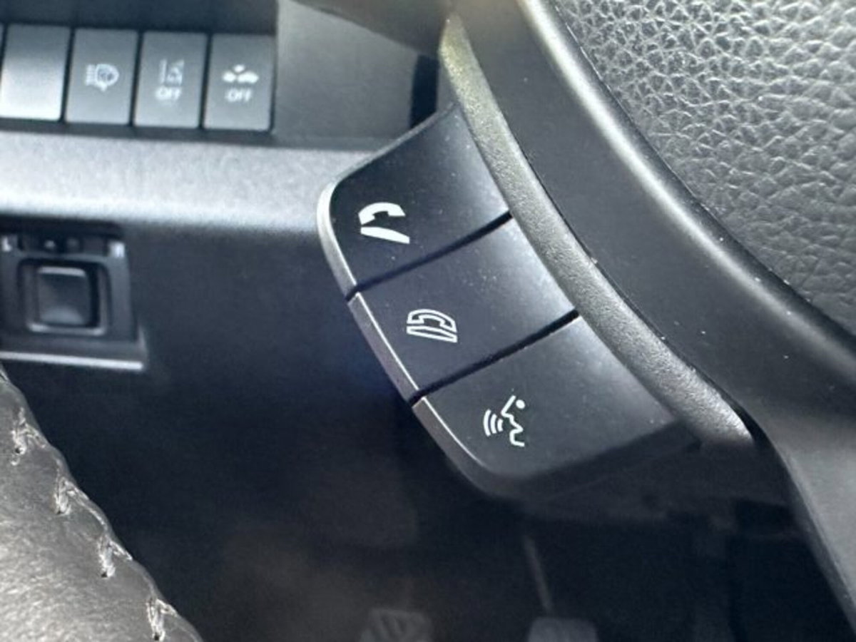 Suzuki Jimny 1.5 5MT Top (16)