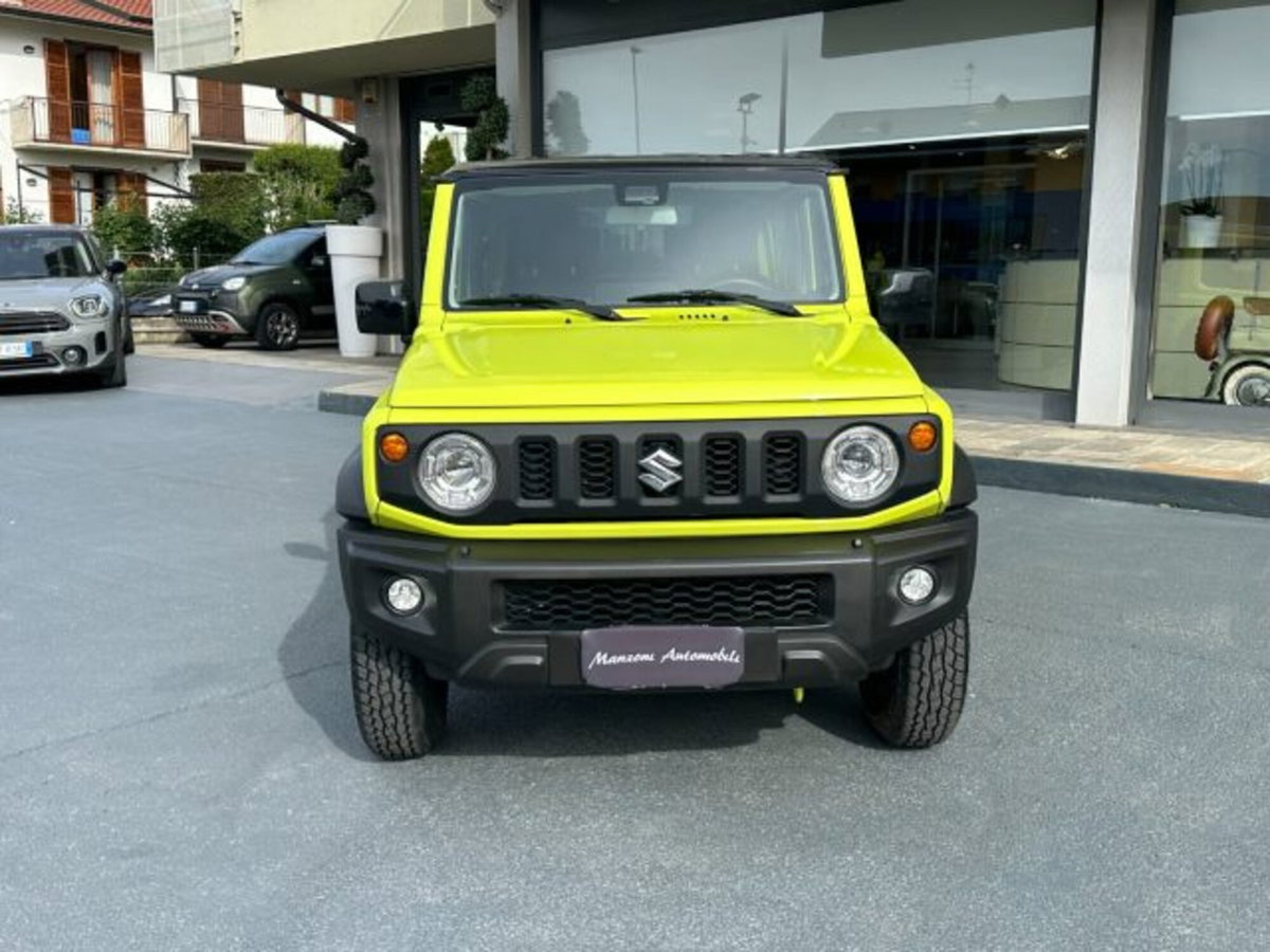 Suzuki Jimny 1.5 5MT Top (2)