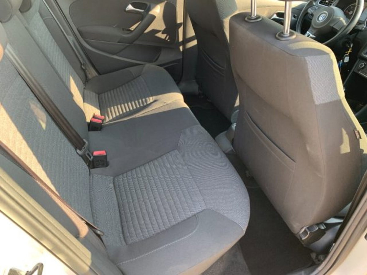 Volkswagen Polo 1.6 TDI 90CV DPF 5 porte Comfortline (10)