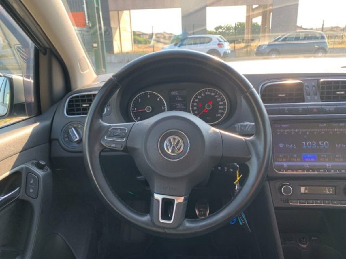 Volkswagen Polo 1.6 TDI 90CV DPF 5 porte Comfortline (12)