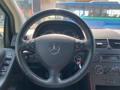 Mercedes-Benz Classe A 160 BlueEFFICIENCY Avantgarde (12)