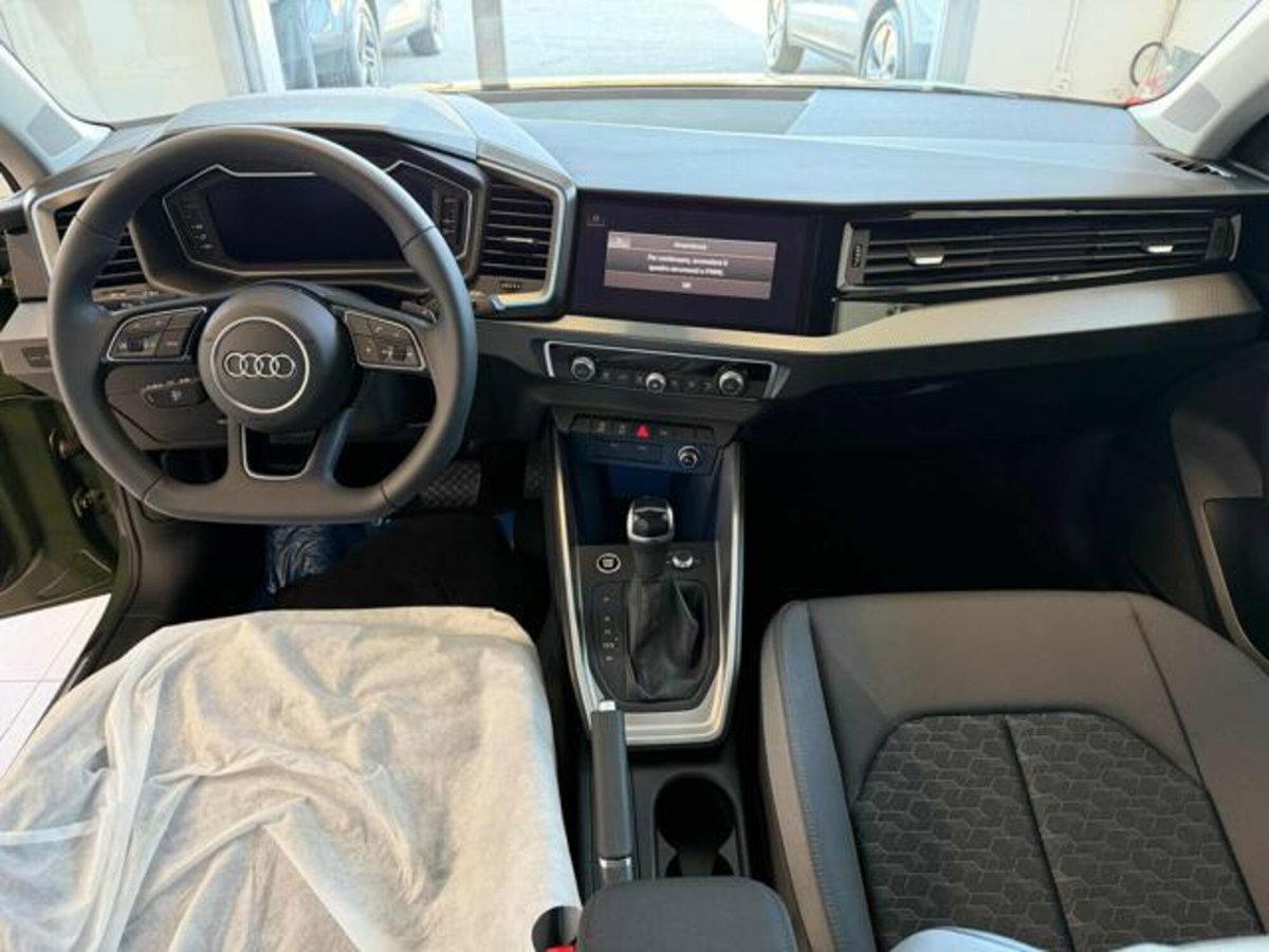Audi A1 Sportback 30 TFSI S tronic S line edition (14)