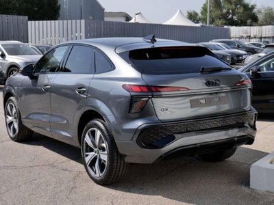 Audi Q3 Sportback 1.5 e-hybrid S line edition 272cv stronic (3)