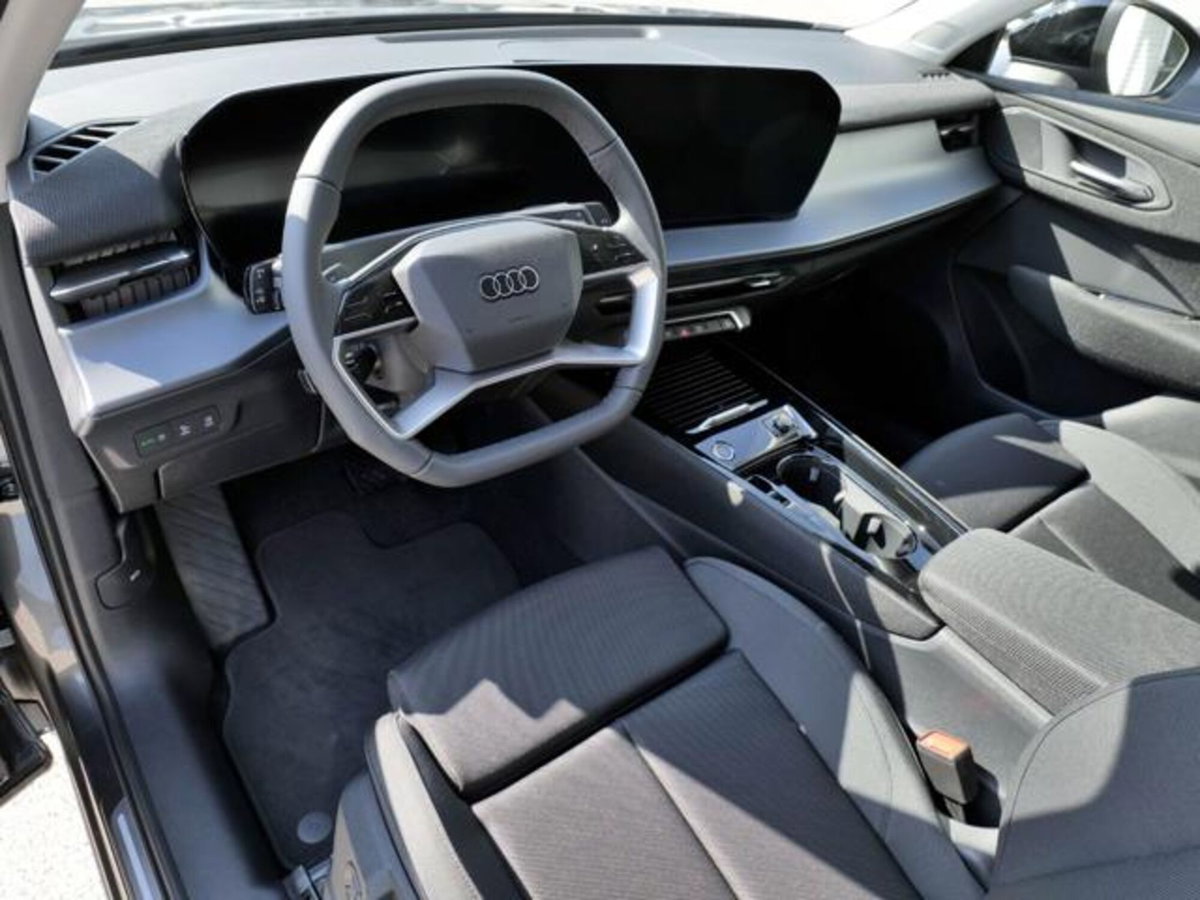 Audi Q3 Sportback 1.5 e-hybrid S line edition 272cv stronic (6)