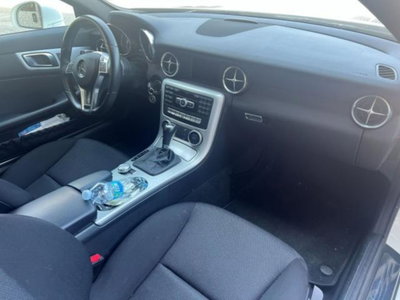 Mercedes-Benz SLK 200 Sport (13)