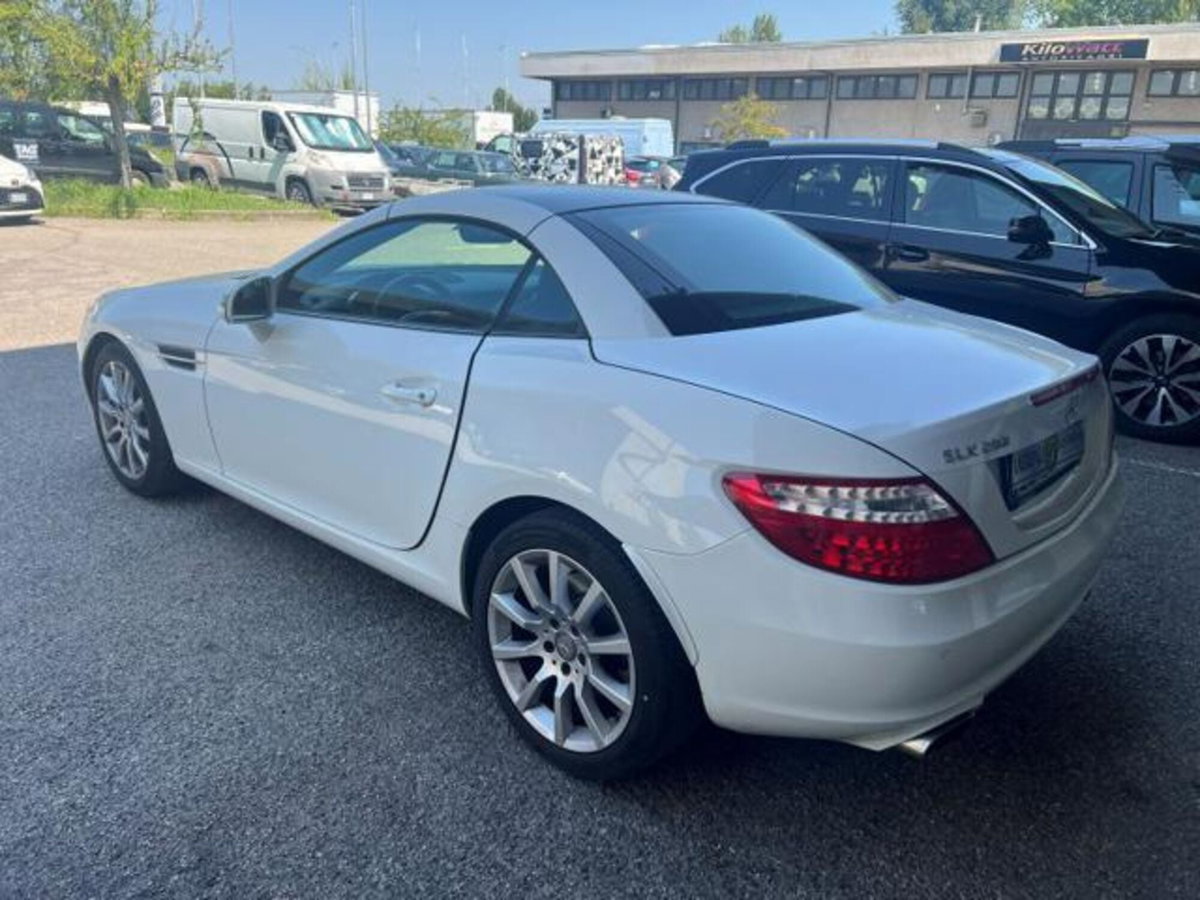 Mercedes-Benz SLK 200 Sport (6)